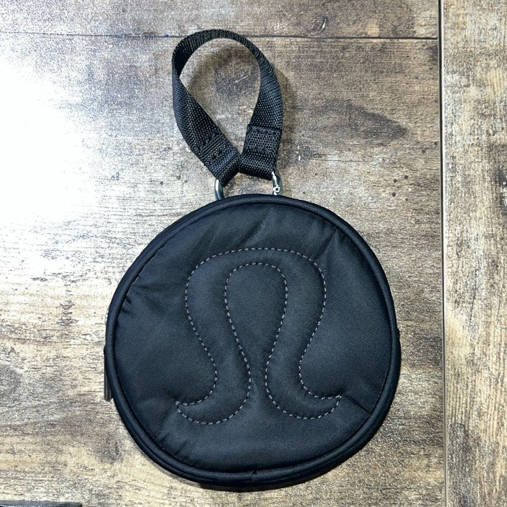 Lululemon Logo Coin Pouch